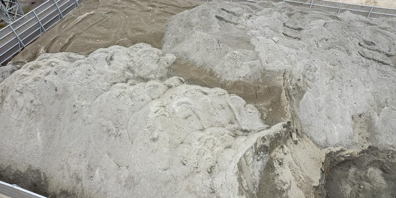 wet fly ash, wet ash price, wet ash sale, wet ash shipping, wet ash trading,